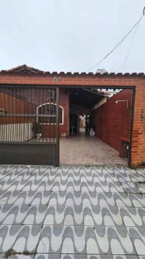 Casa 2 dormitorios prox a praia